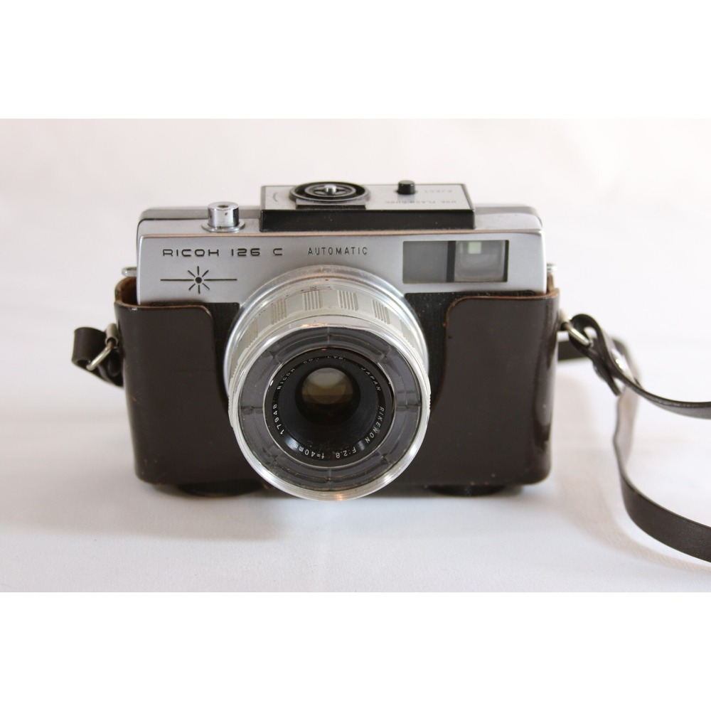 Ricoh 126 C Automatic Film Camera Rikenon 40mm f2.8 Lens Silver Japan Vintage